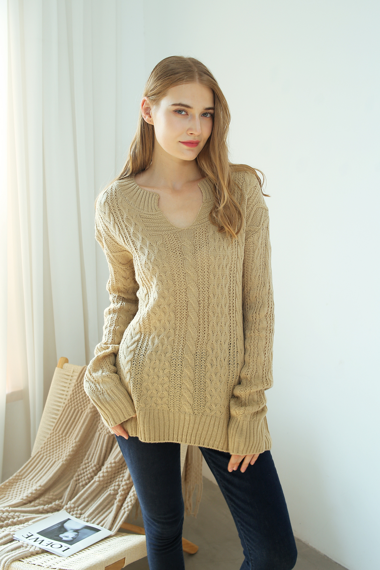 義烏針織服裝模特拍攝 藝術(shù)與商業(yè)的完美融合