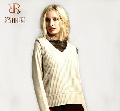 RARETE洛麗特 V領(lǐng)兩件套拼真絲羊絨衫，定義秋冬針織新風(fēng)尚